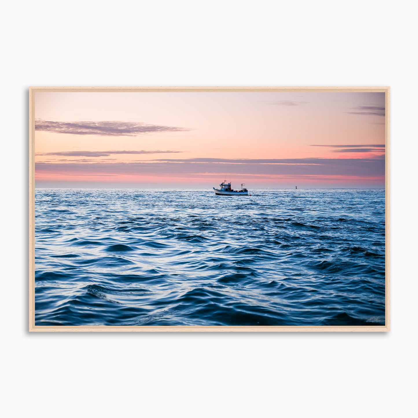 bateau "Gagne Petit" au lever du jour