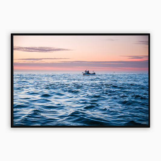bateau "Gagne Petit" au lever du jour